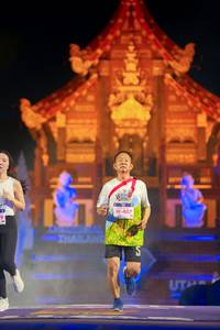 BIB: 407, 
                            <button type="button" onclick="openModal(22471008)" class="btn btn-primary btn-sm float-right btn-popup" data-toggle="modal" data-target=".modal-high-quality">
                        <i class="fas fa-shopping-cart"></i> Add to Cart
                    </button>
                                            <button type="button" onclick="isThisMe(22471008, true)" class="btn btn-success btn-sm float-right btn-popup btn-isme hidden" data-toggle="tooltip" data-placement="bottom" title="นี่คือรูปของคุณใช่ไหม คลิกที่นี่เพื่อเอาเข้าอัลบั้ม">
                        <i class="fas fa-plus"></i> Add to album
                    </button>
                    <button type="button" onclick="isThisMe(22471008, false)" class="btn btn-warning btn-sm float-right btn-popup btn-isnotme hidden">
                        <i class="fas fa-ban"></i> Remove from album
                    </button>